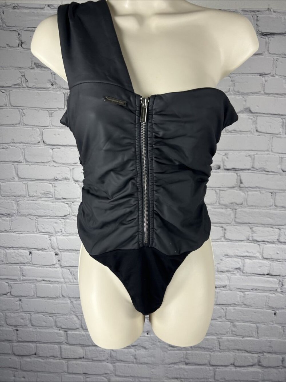 Maniere de Voir Black Cinchable Top Faux Matte Leather Bodysuit Women's US 8